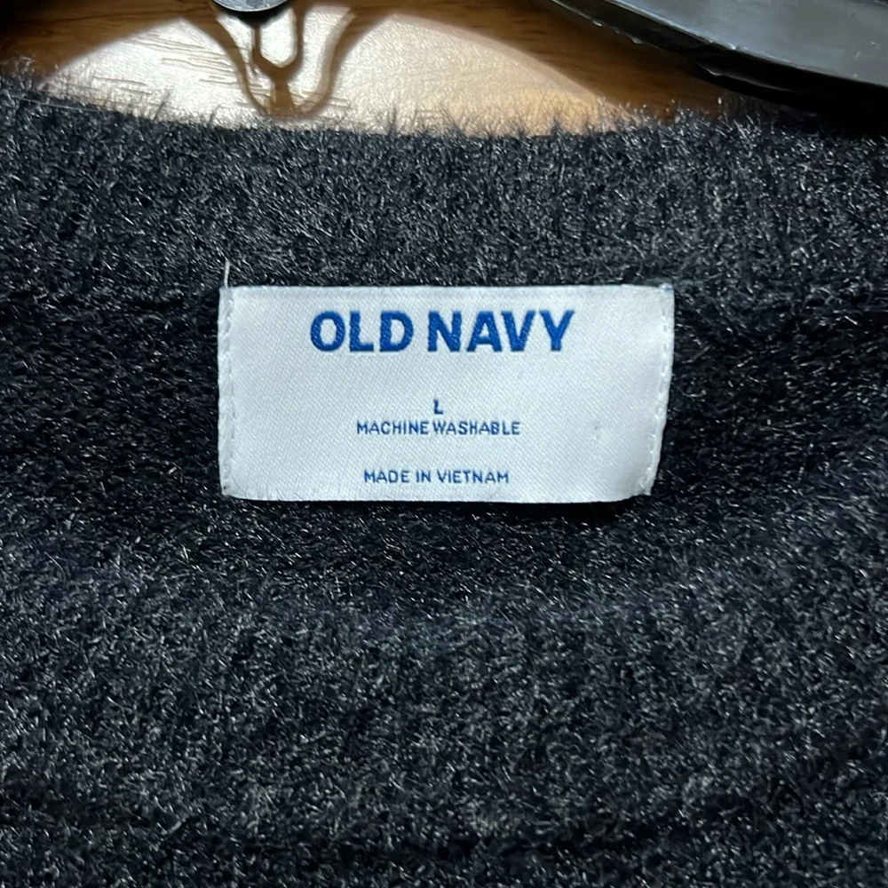 Ladies Black Eyelash Sweater Size Large NWOT - Picture 4 of 5